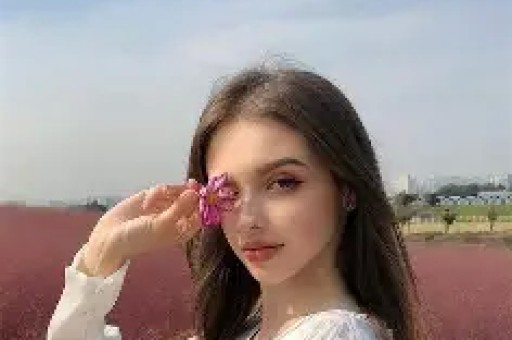 青年演员自曝无戏可拍曾与杨紫是同学生活拮据早已入不敷出